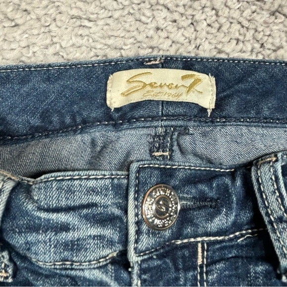 Seven7 Jeans Womens 12 Capri Stretch Regular Classic Casual Beach Vacation Denim - Picture 2 of 6